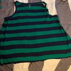 Navy blue and Kelly green gap luxe tank